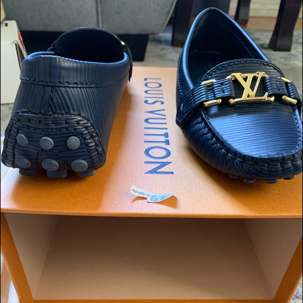 LOUIS VUITTON OXFORD LOAFERS SIZE 7 PRISTINE CONDITION